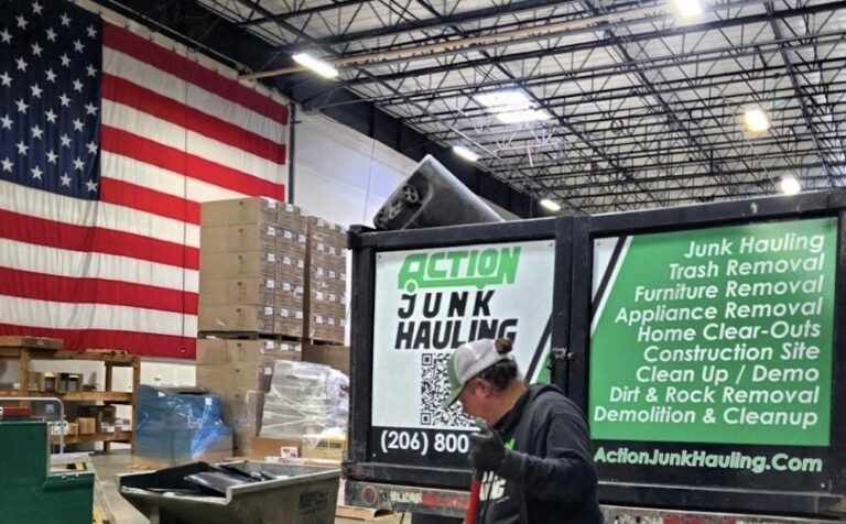 Junk Removal & Hauling Service